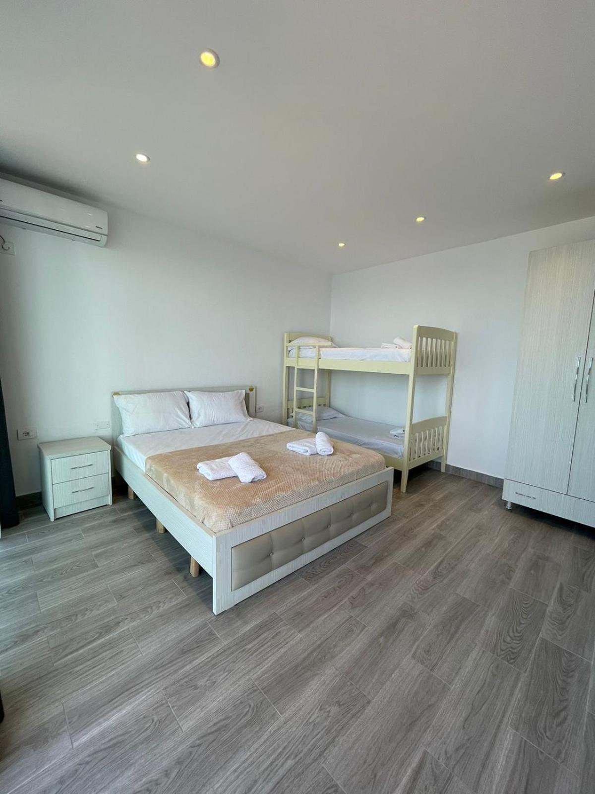 Panorama Sea View Apartments Vlorë Extérieur photo